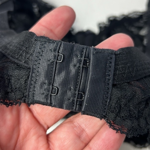 Change Lingerie Black Lace Bra - Picture 6 of 9